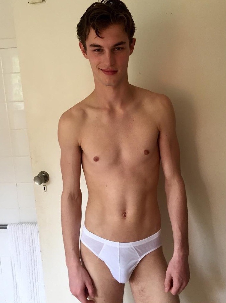 Trouve-moi pour briser la solitude à Angers ! Alex - rencontre-Gay-Angers