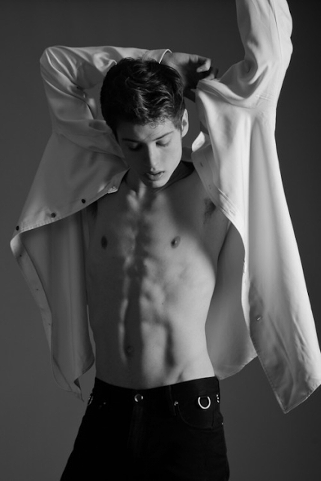 Rencontre sensuelle à Clermont-Ferrand Alexandre - rencontre-Gay-Clermont-Ferrand