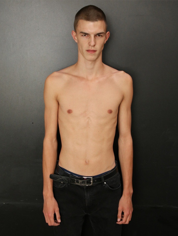 Rencontres exaltantes à Annecy Julien - rencontre-Gay-Annecy