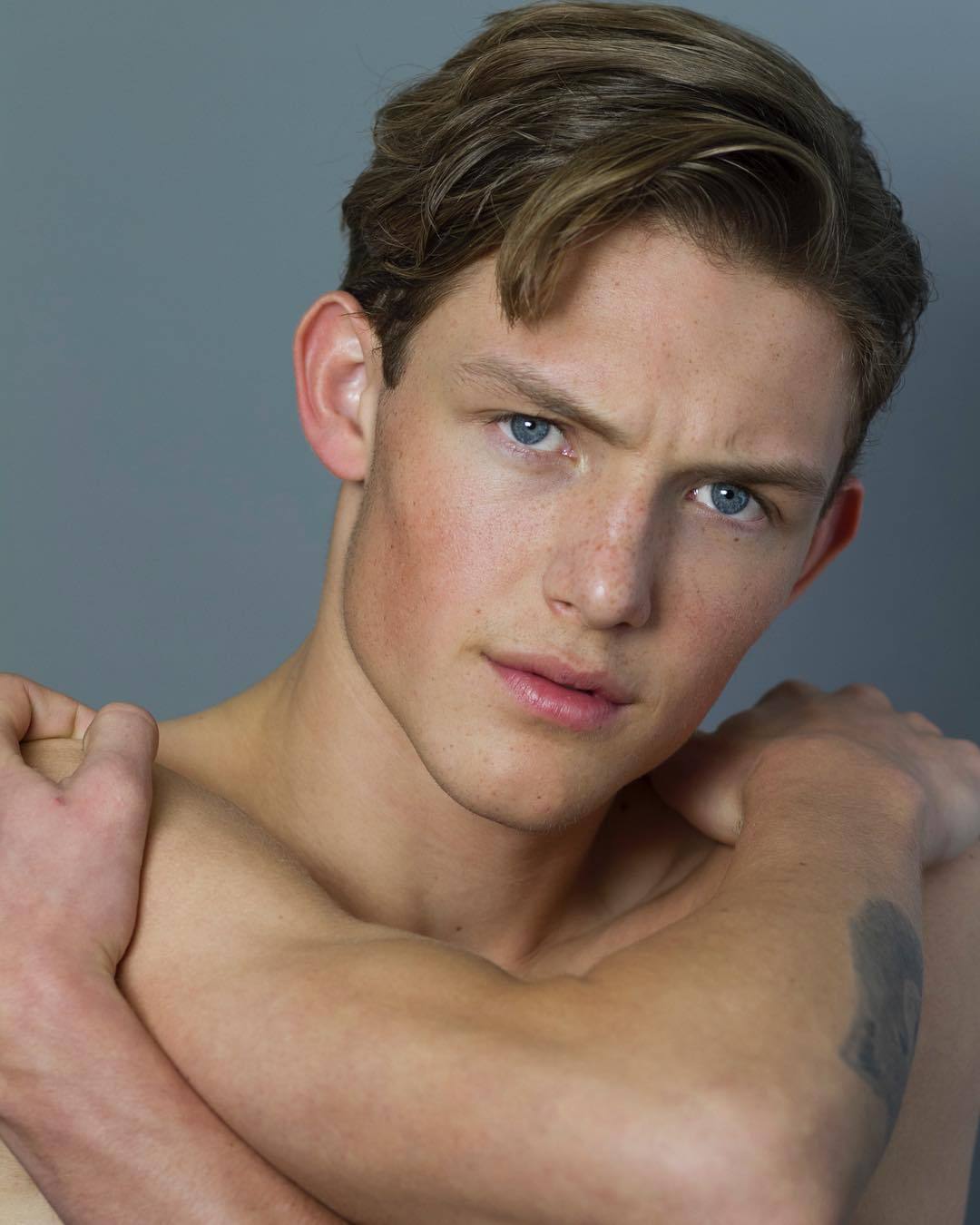 Envie d’une Aventure Passionnante ? Nicolas - rencontre-Gay-Sartrouville