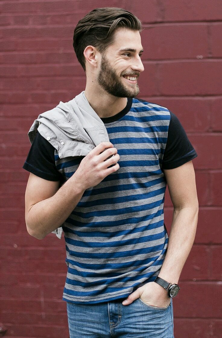 Brise estivale à Marseille Thibaud - rencontre-Gay-Marseille