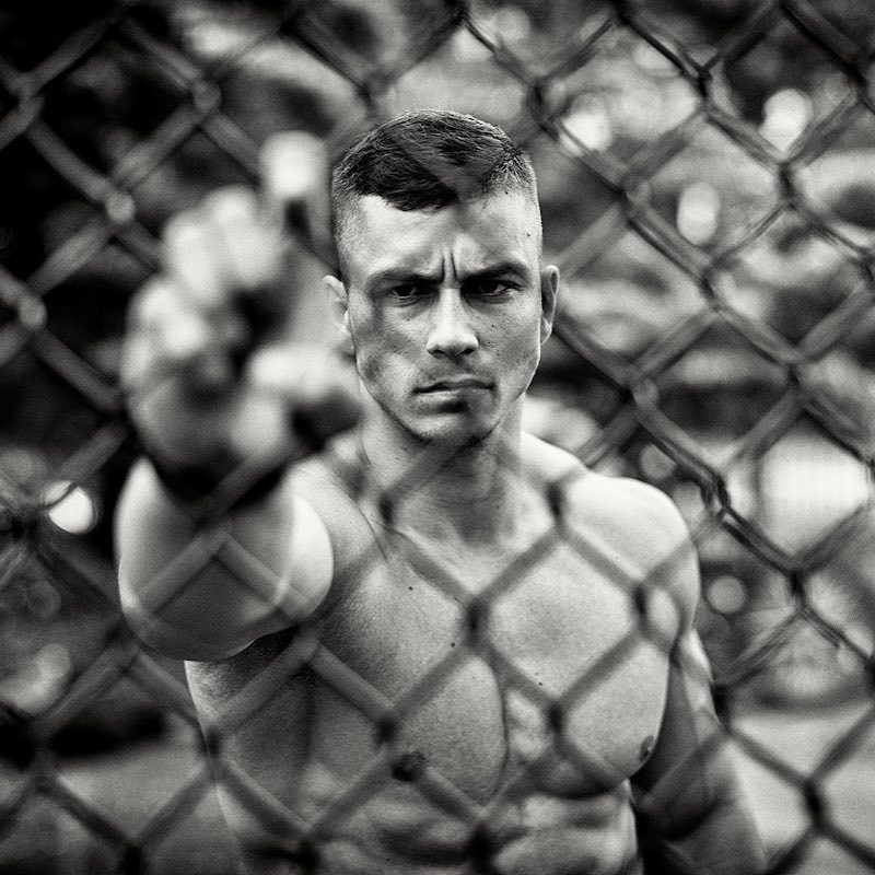 Aventure sexy à Paris Kévin - rencontre-Gay-Paris