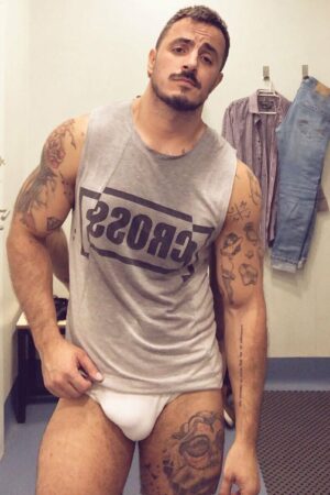 Plan cul express à Bagnères-de-Bigorre ce soir dispo Florian - plan-cul