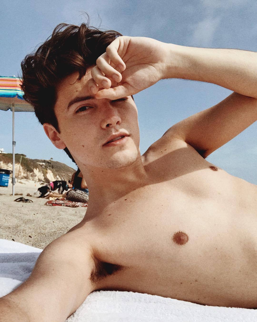 Robin - rencontre-Gay-L'Isle-Jourdain