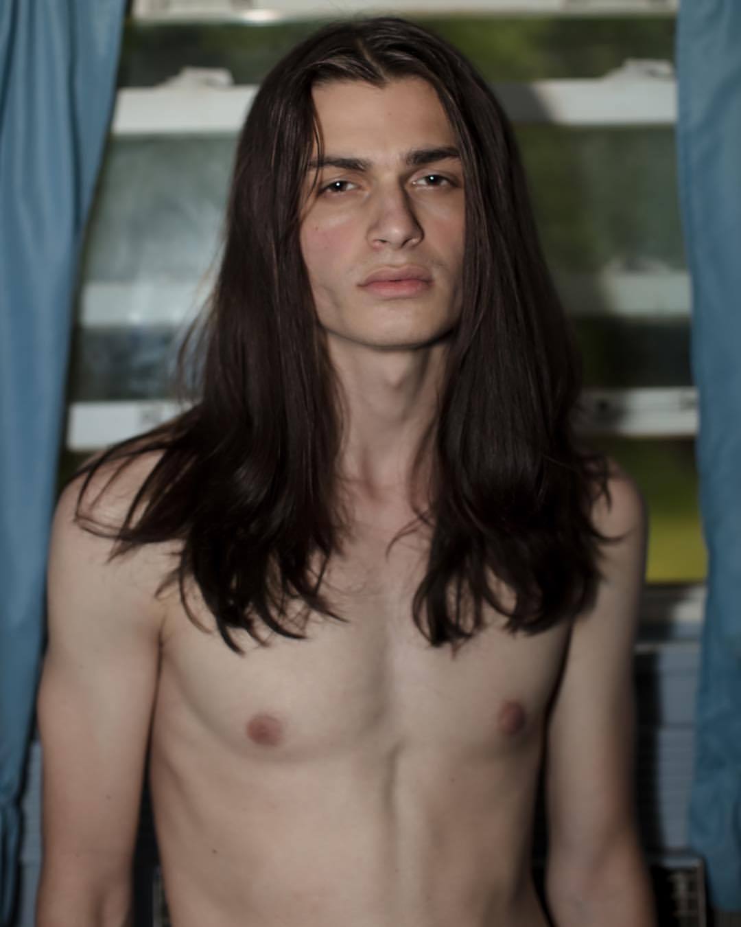 Rencontre sexe à Pamiers : envie brute, sans détour, juste chaud et sincère Enzo - rencontre-Gay-Pamiers