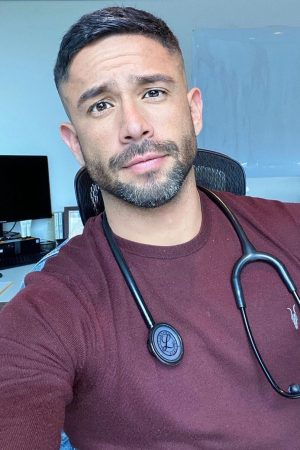 Vu ton appel à la nudité libre Clément - rencontre-Gay-Agen