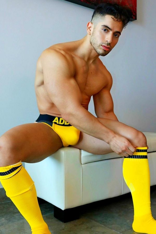 Printemps chaud, désirs décontractés rencontre-Gay-Cergy