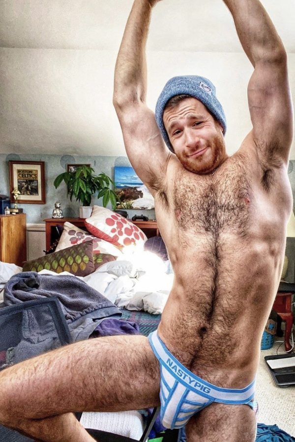 Ce soir, envie de jouer les voyeurs rencontre-Gay-Roanne