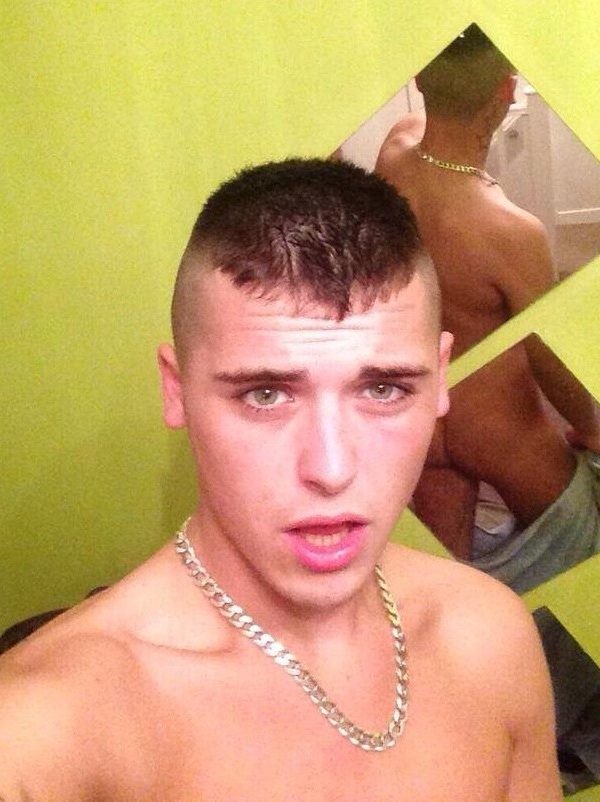 Enthousiaste de Dijon pour complicité et plus si affinités rencontre-gay-dijon-ZMW8