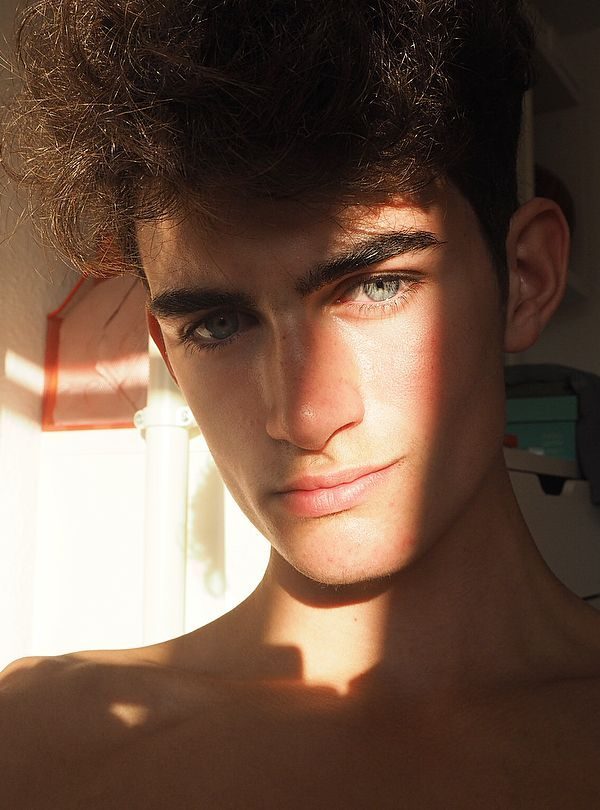 rencontre-gay-lannion-xCow