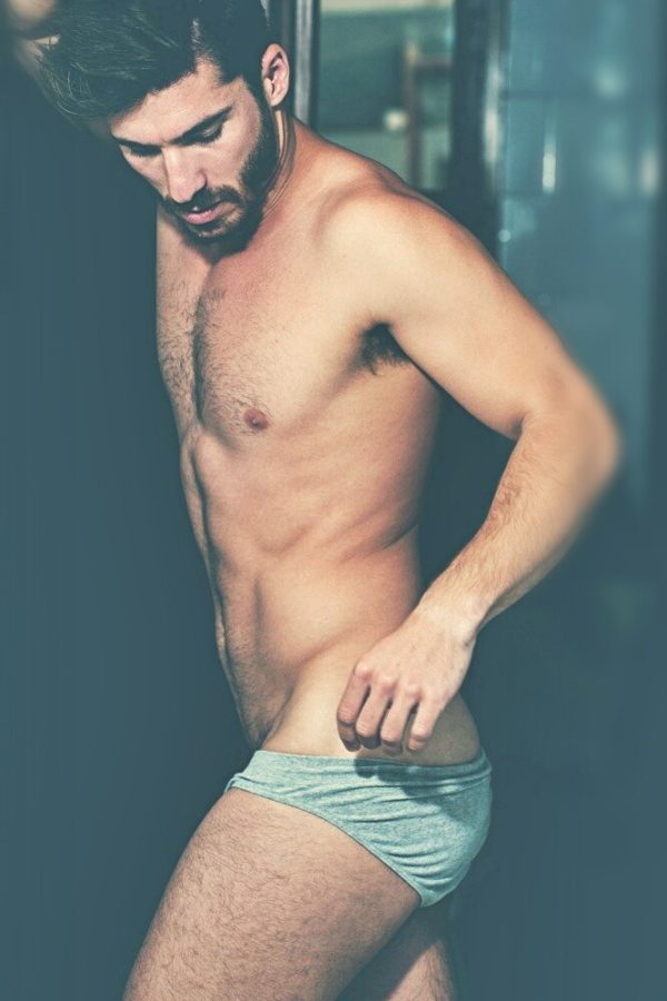 Délicieux en jeu de séduction ardent rencontre-gay-orleans-y24x