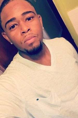 Loris - rencontre-gay-pantin-jF34