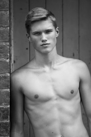 Erwan - rencontre-gay-montpellier-XEJm