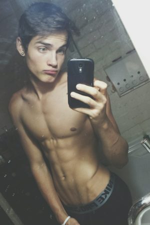 Lioran - rencontre-Gay-Mulhouse